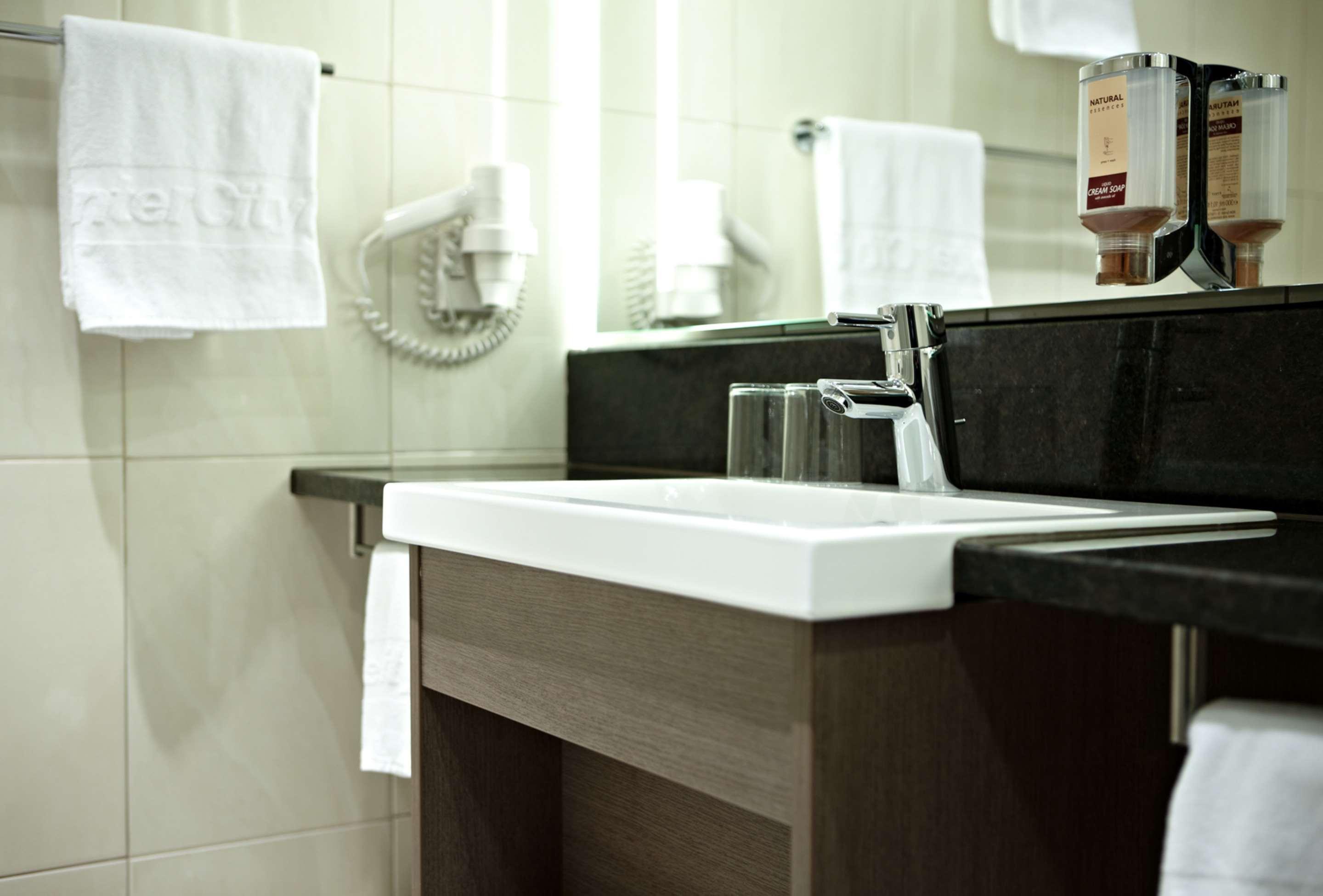 Intercityhotel Μάιντς Εξωτερικό φωτογραφία